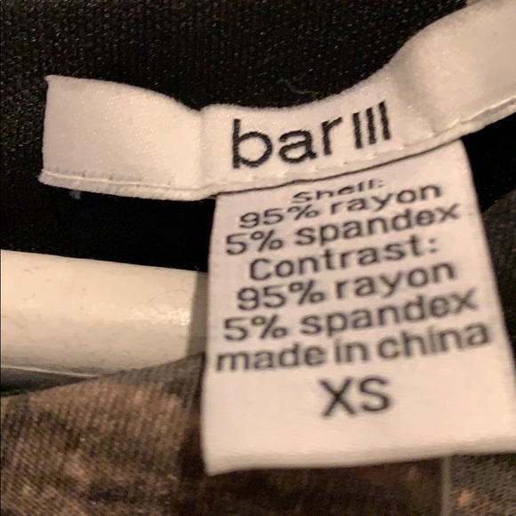 Dress - Picture 3 of 4